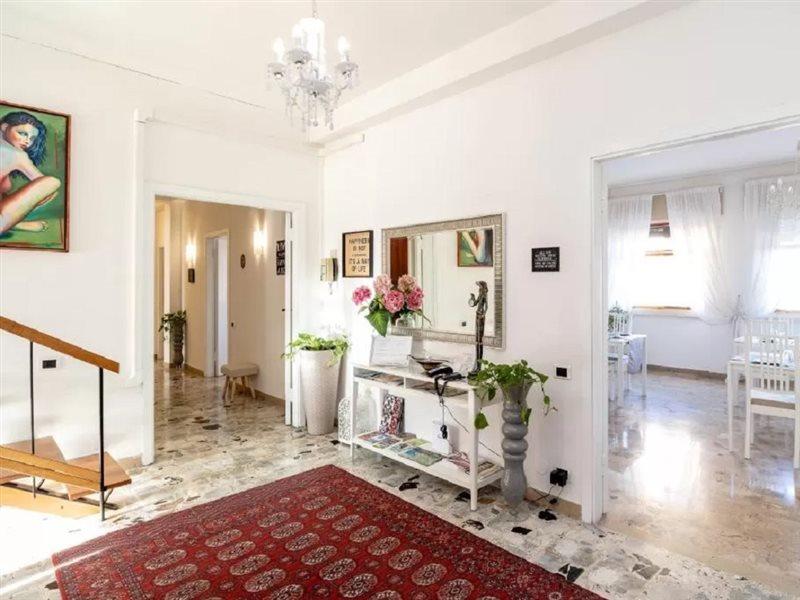 Attico Di Luna Guest house