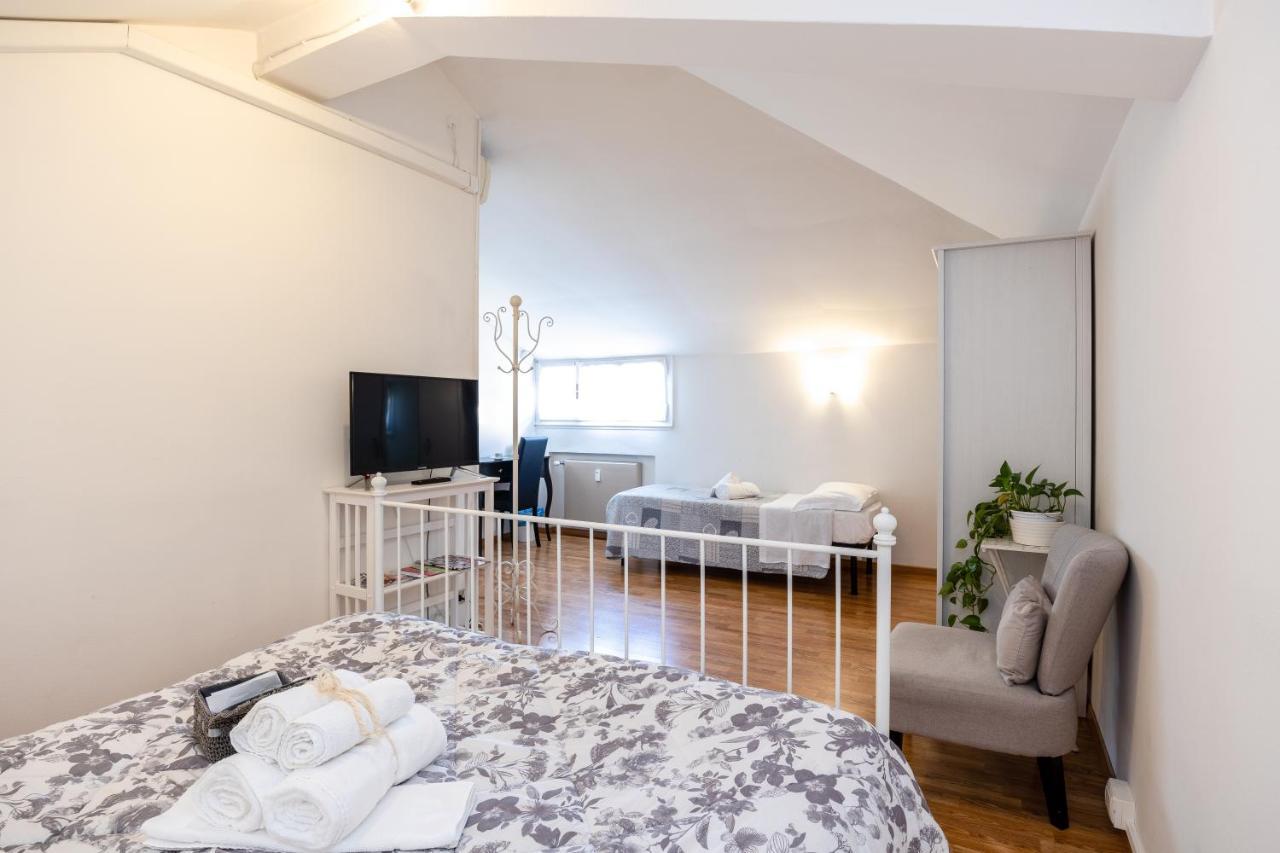 Guest house Attico Di Luna 2*
