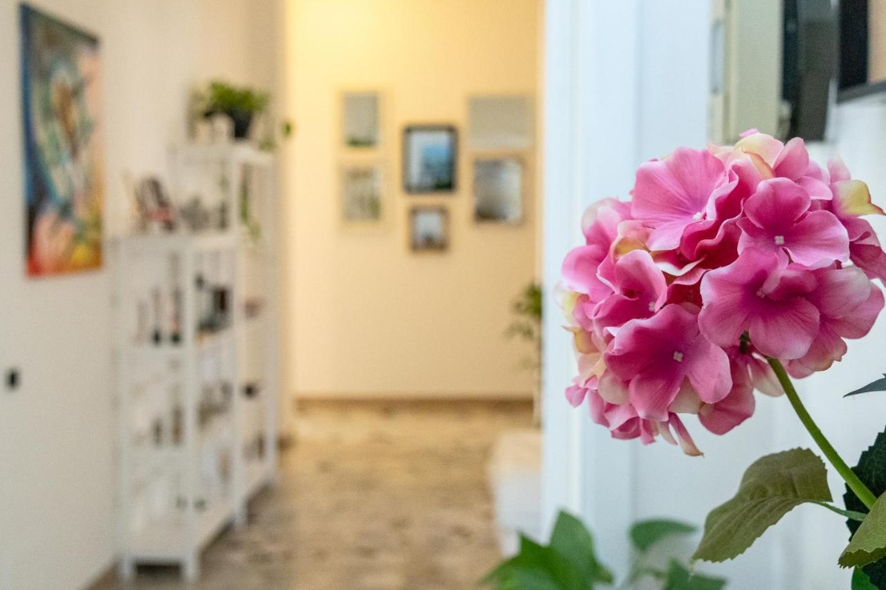 Attico Di Luna Guest house